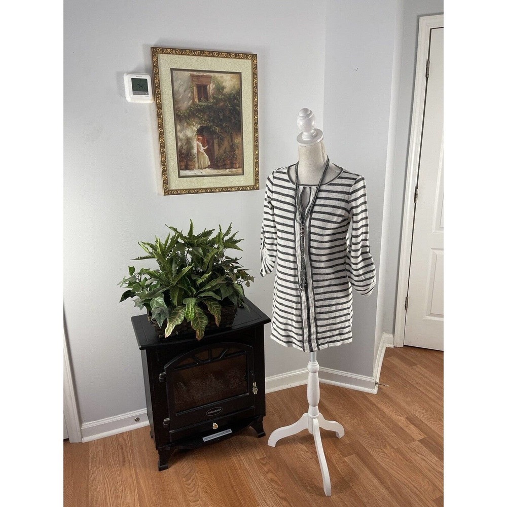 Max Studio Women's White & Gray‎ Striped Roll Sleeve Tunic Top Blouse Size Small